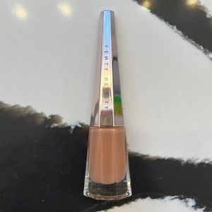 Fenty Beauty Color: Unbutton